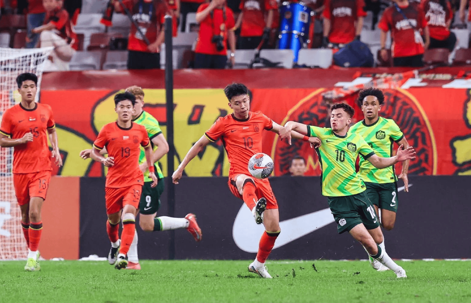 国足要备战2030年世界杯球队需要进行年轻化  第2张