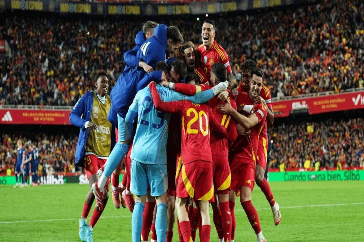 包含西班牙主帅称佩德里应该入围金球佩德里梅开二度助西班牙6-0大胜土耳其的词条