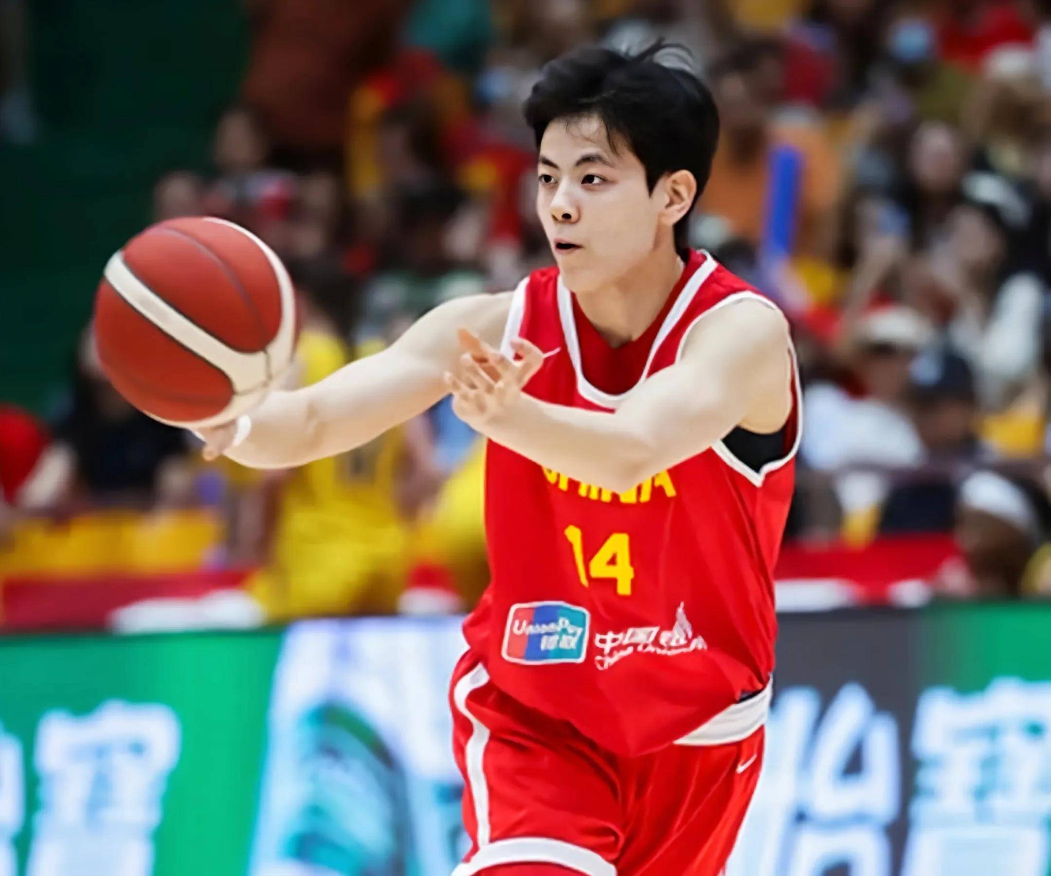 包含热身赛中国女篮73-69澳大利亚女篮张子宇休战杨舒予15分的词条