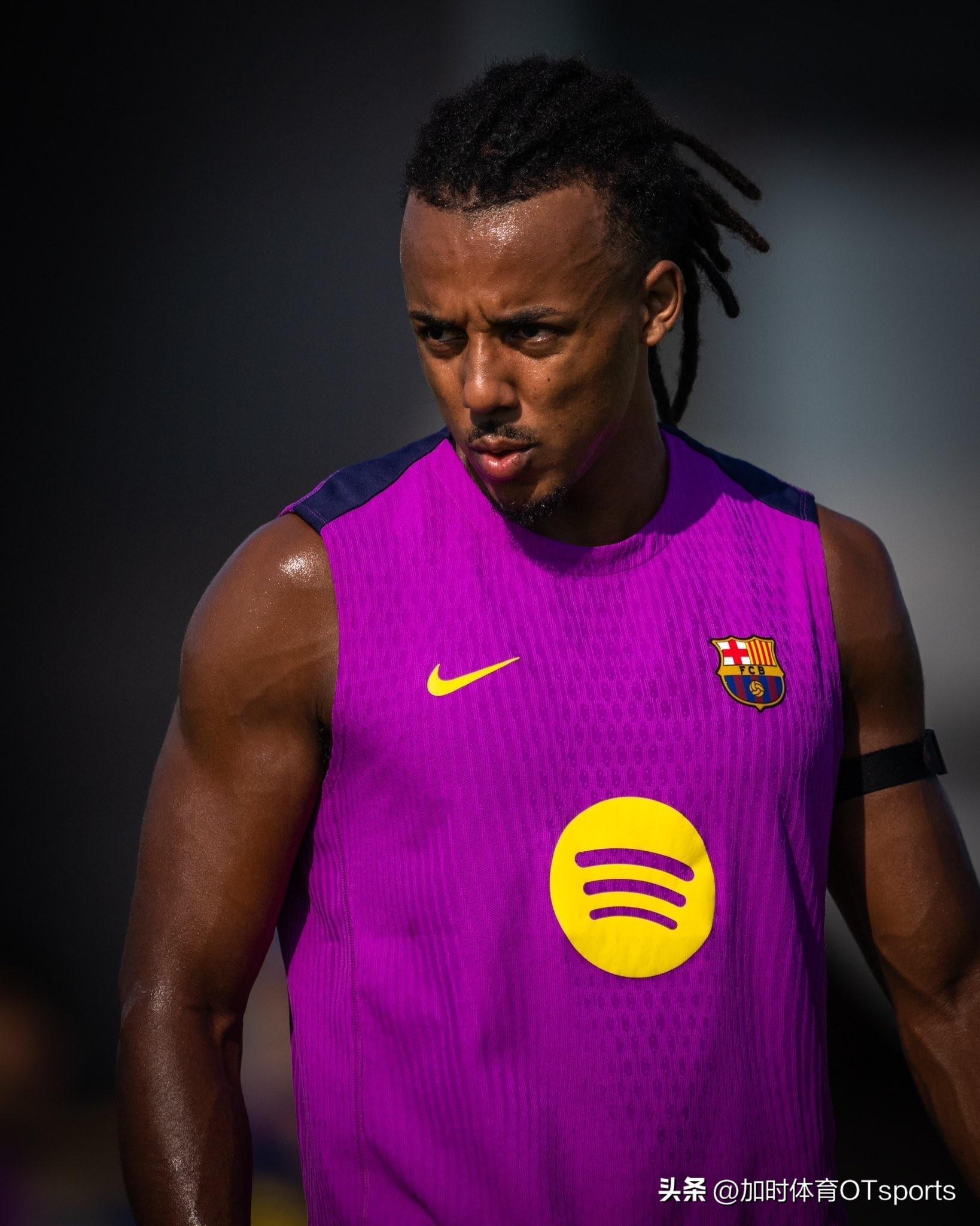 包含巴萨将与孔德续约志在稳固后防核心的词条 第2张 包含巴萨将与孔德续约志在稳固后防核心的词条 第2张