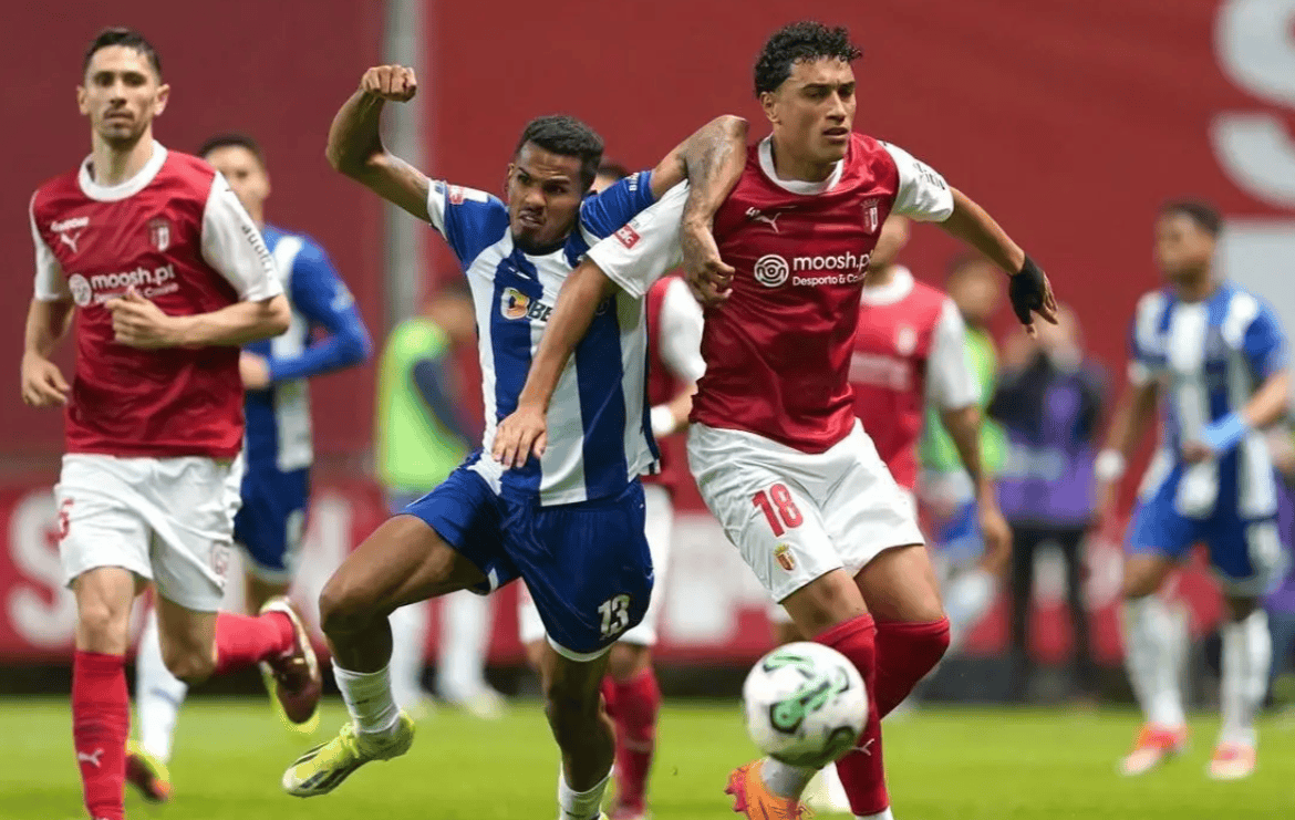 关于欧联乌德勒支VS塞尔维特比赛预测乌德勒支占据晋级优势的信息 第1张 关于欧联乌德勒支VS塞尔维特比赛预测乌德勒支占据晋级优势的信息 第1张