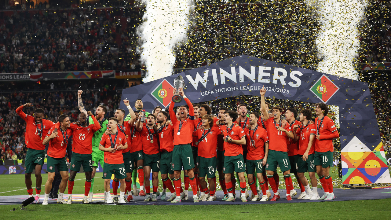 葡萄牙备战欧国联半决赛C罗归队士气大振的简单介绍  第2张